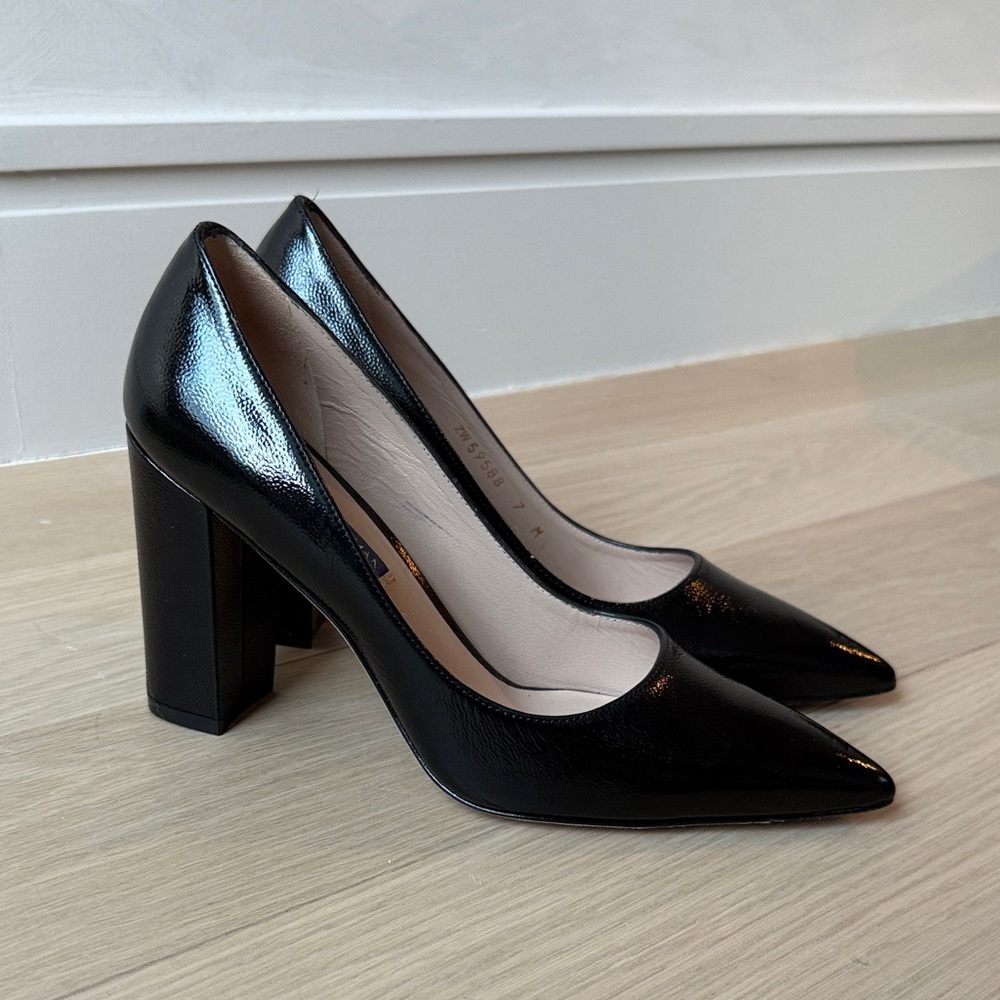Stuart Weitzman Black Patent Leather Heels